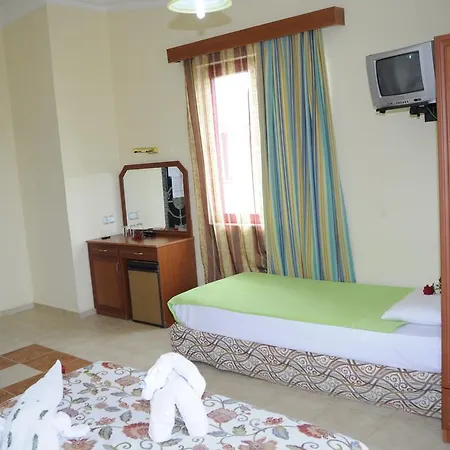 Hotel apartamentowy Myra 2*