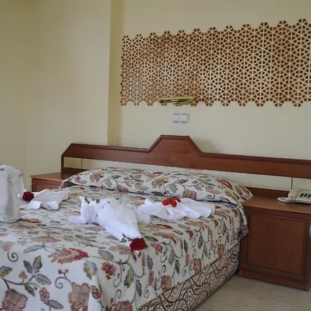 Hotel apartamentowy Myra