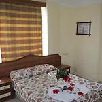 Апарт-отель Myra 2*