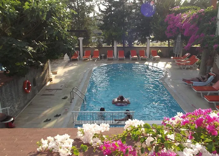 Myra Aparthotel Side